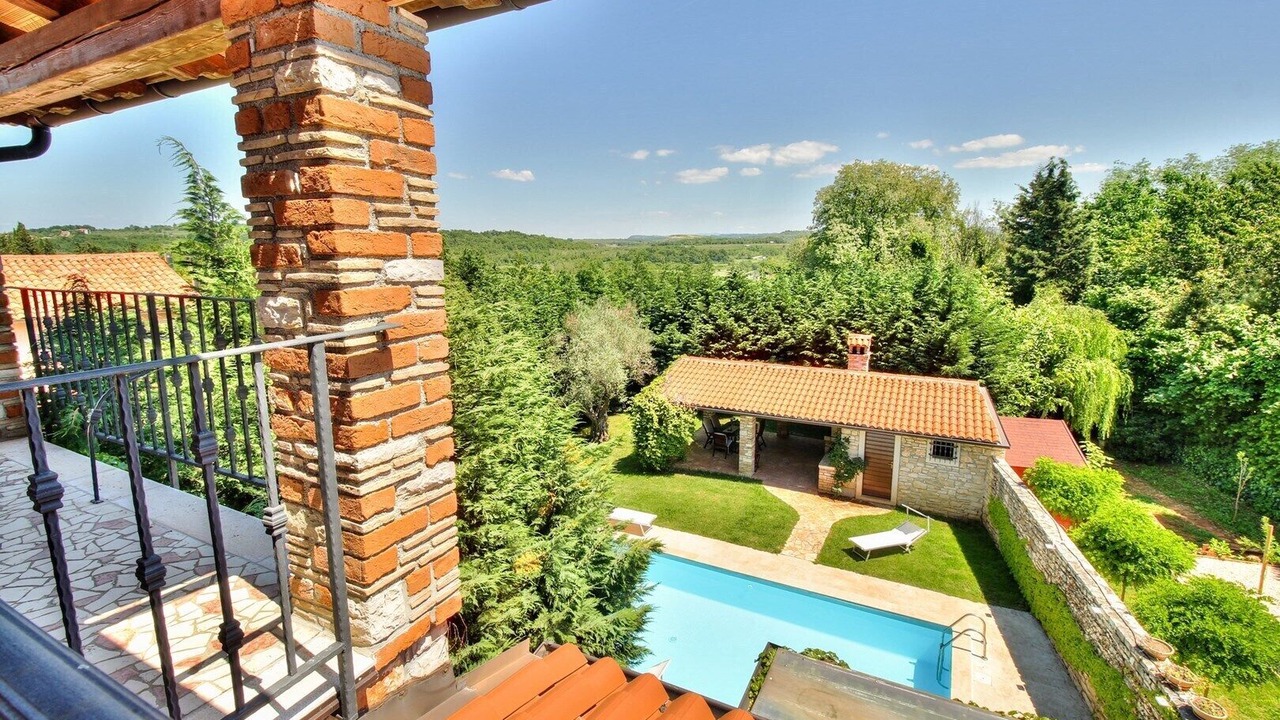Photo of Patio Balcony in Materada