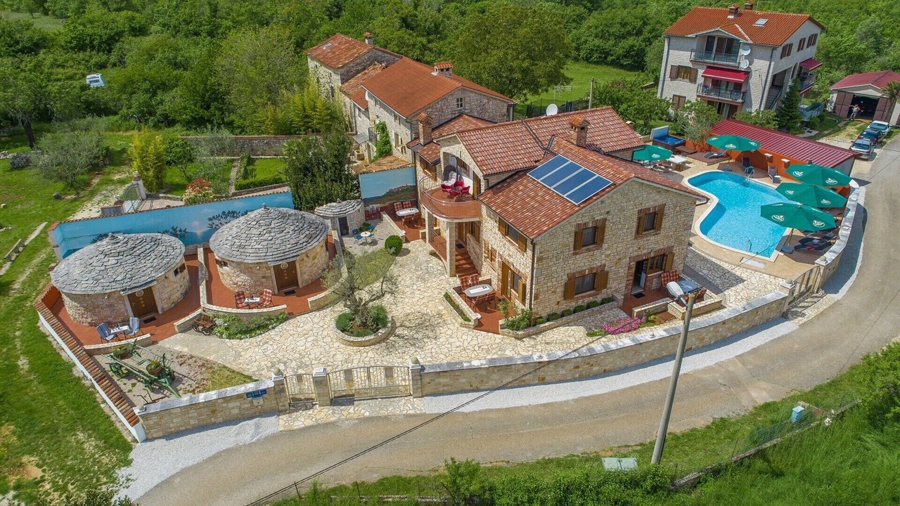 Photo of Outdoor in Kruncici