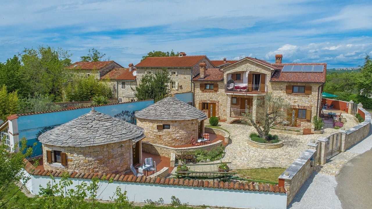 Photo of Outdoor in Kruncici