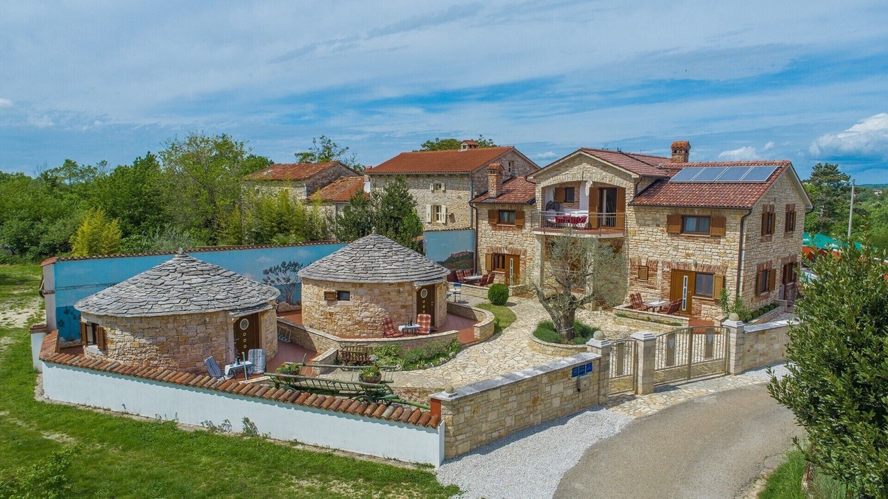 Photo of Outdoor in Kruncici