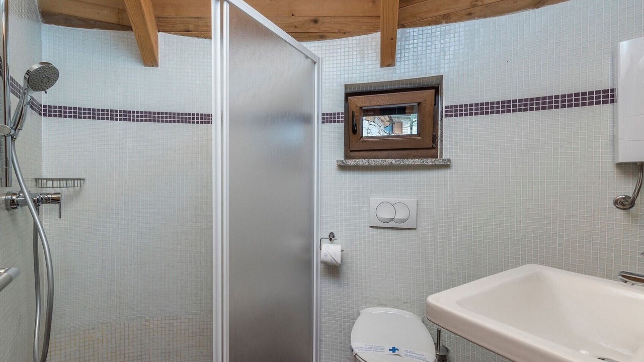 Photo of Bathroom in Kruncici