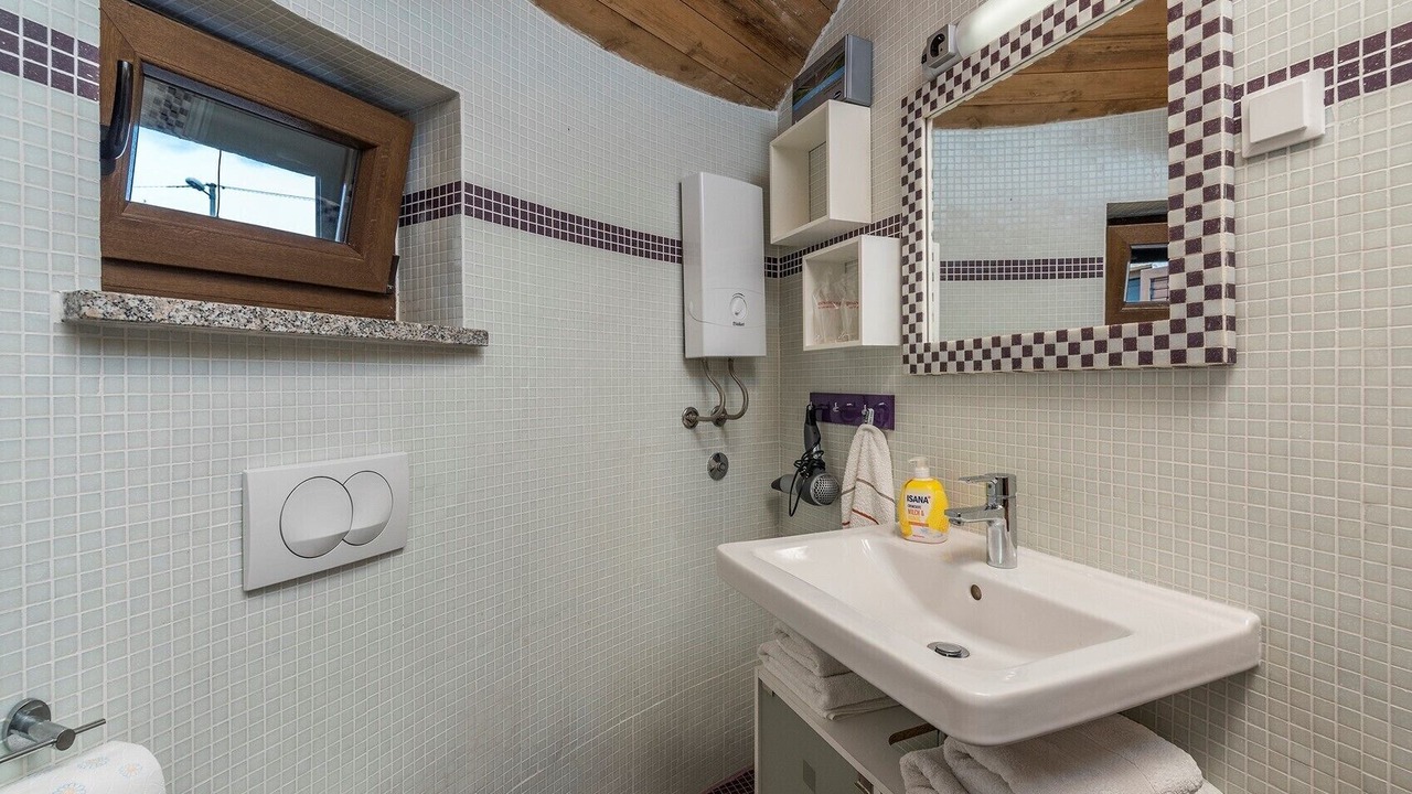Photo of Bathroom in Kruncici