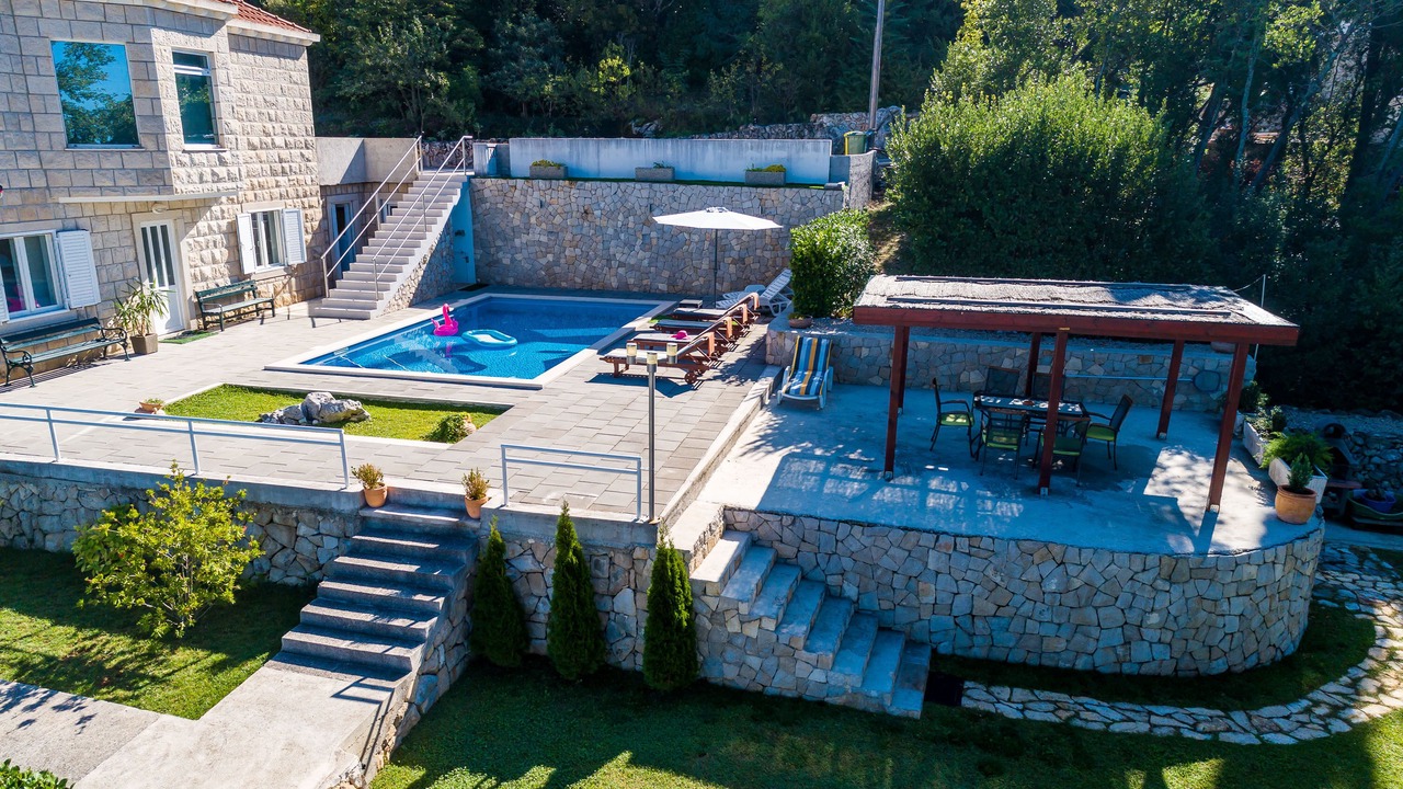 Photo of Outdoor in Popovici
