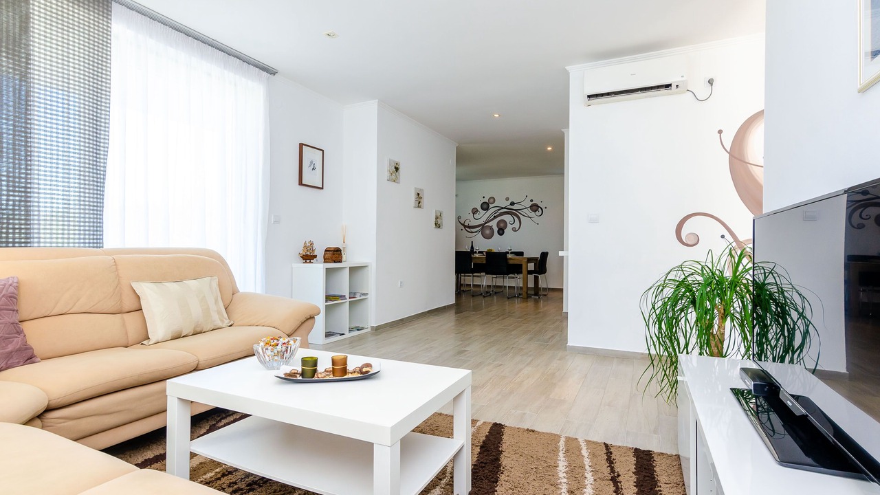 Photo of Livingroom in Popovici
