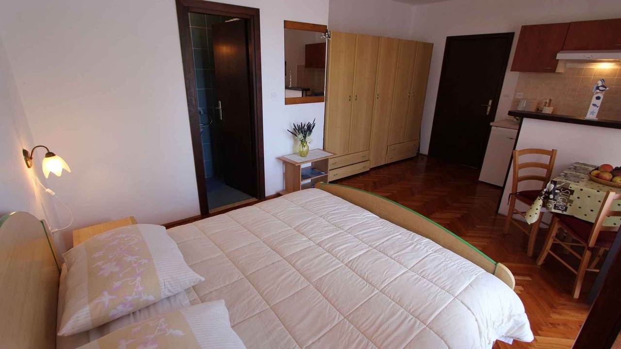 Photo of Bedroom in Malinska-Dubasnica