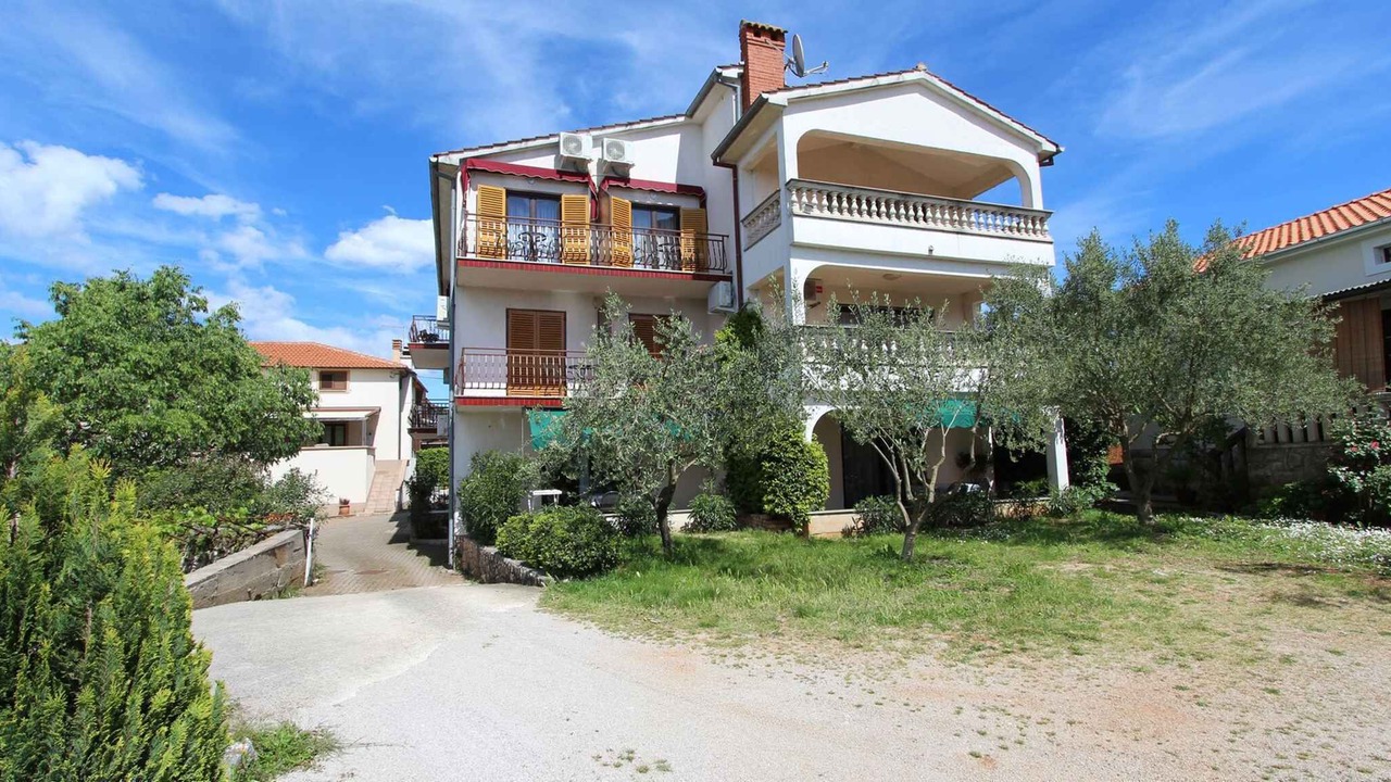 Photo of Outdoor in Malinska-Dubasnica