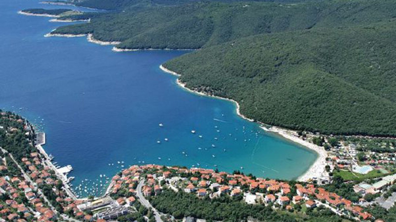 Photo of Outdoor in Topid