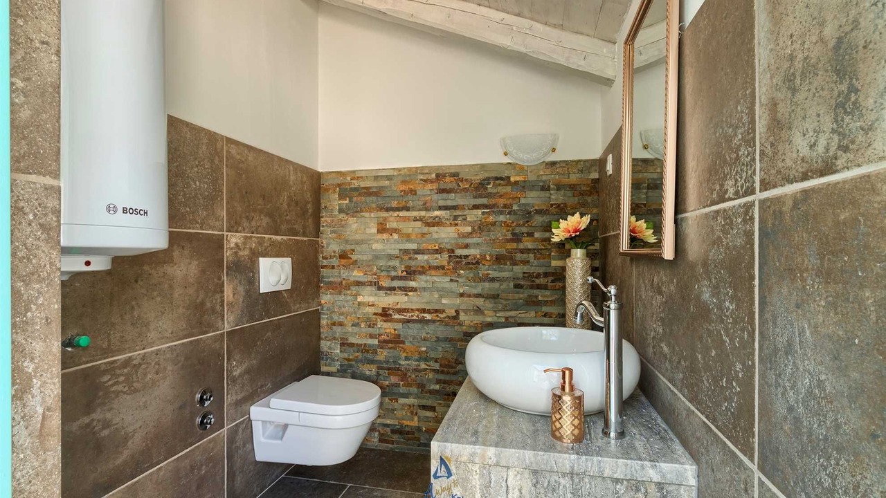 Photo of Bathroom in Buzet