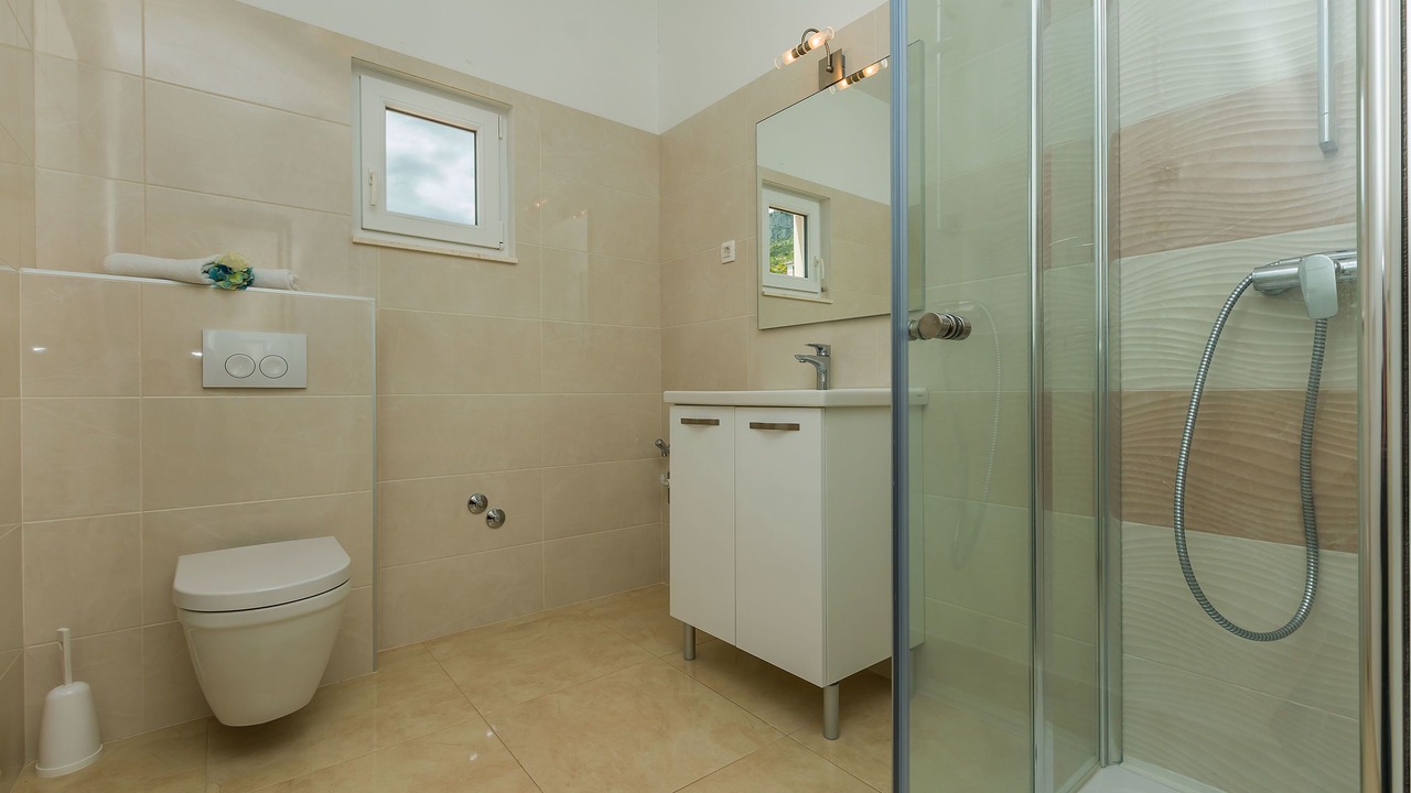 Photo of Bathroom in Duce