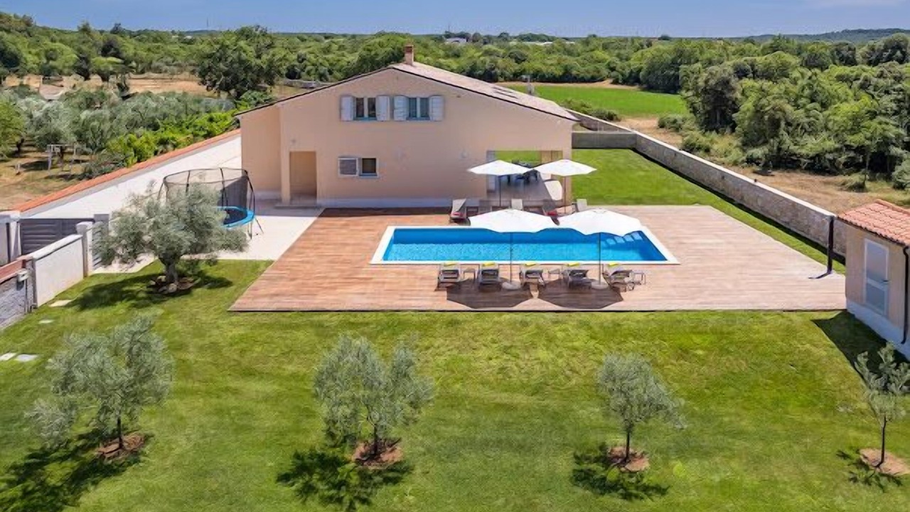 Photo of Outdoor in Galizana