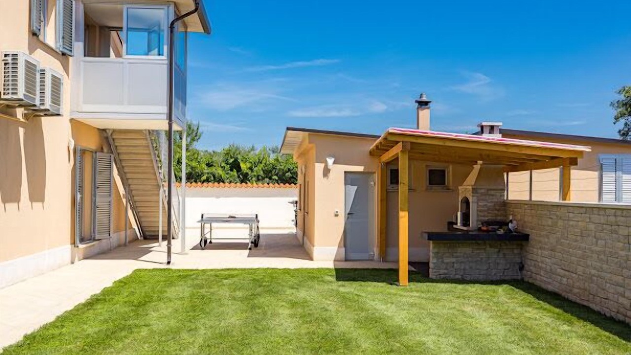 Photo of Patio Balcony in Galizana