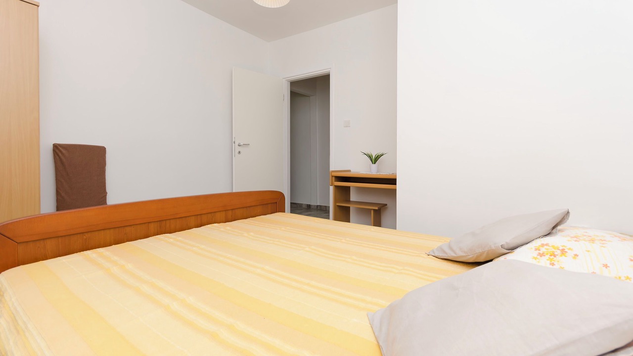 Photo of Bedroom in Tribunj