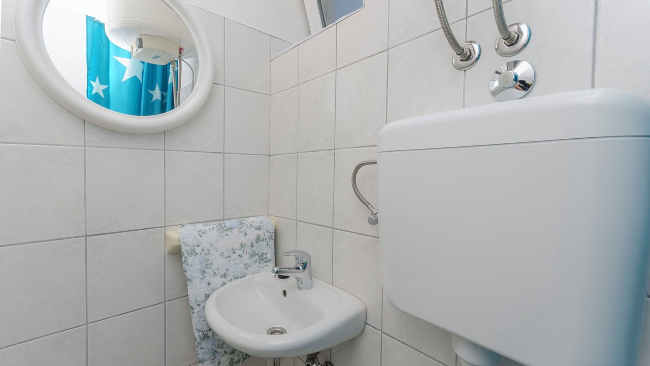 Photo of Bathroom in Tribunj