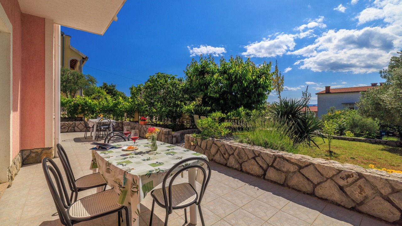 Photo of Patio Balcony in Punat