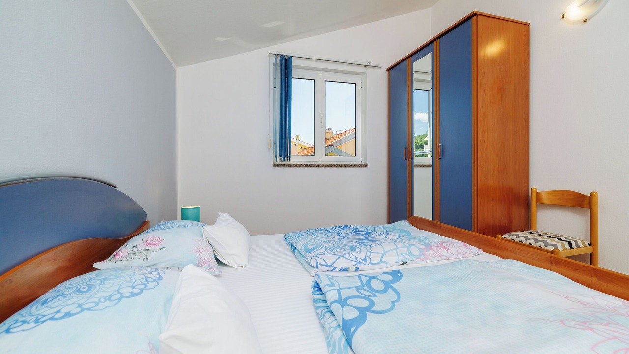 Photo of Bedroom in Punat