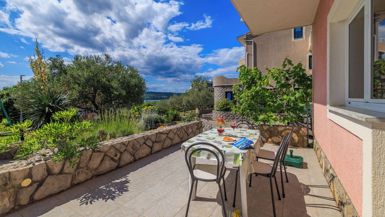 Photo of Patio Balcony in Punat