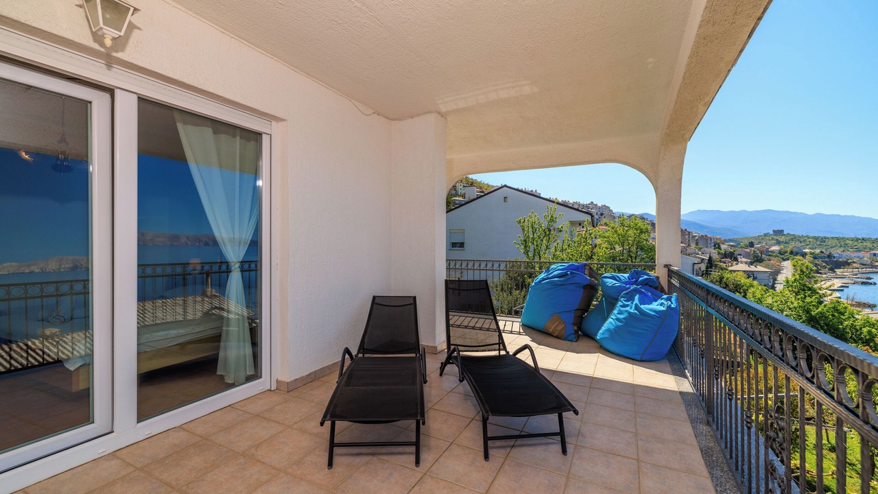 Photo of Patio Balcony in Vratarusa