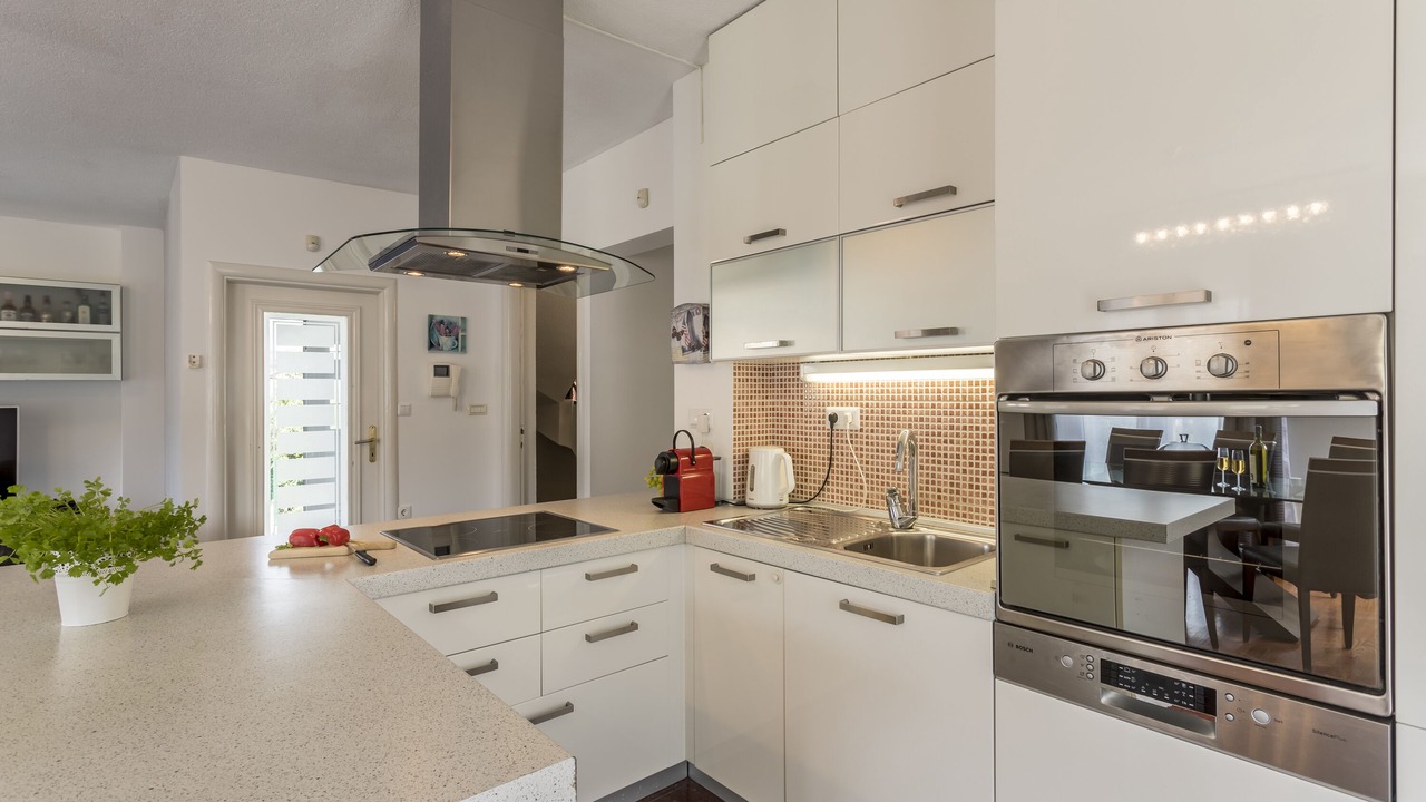 Photo of Kitchen in Srinjine
