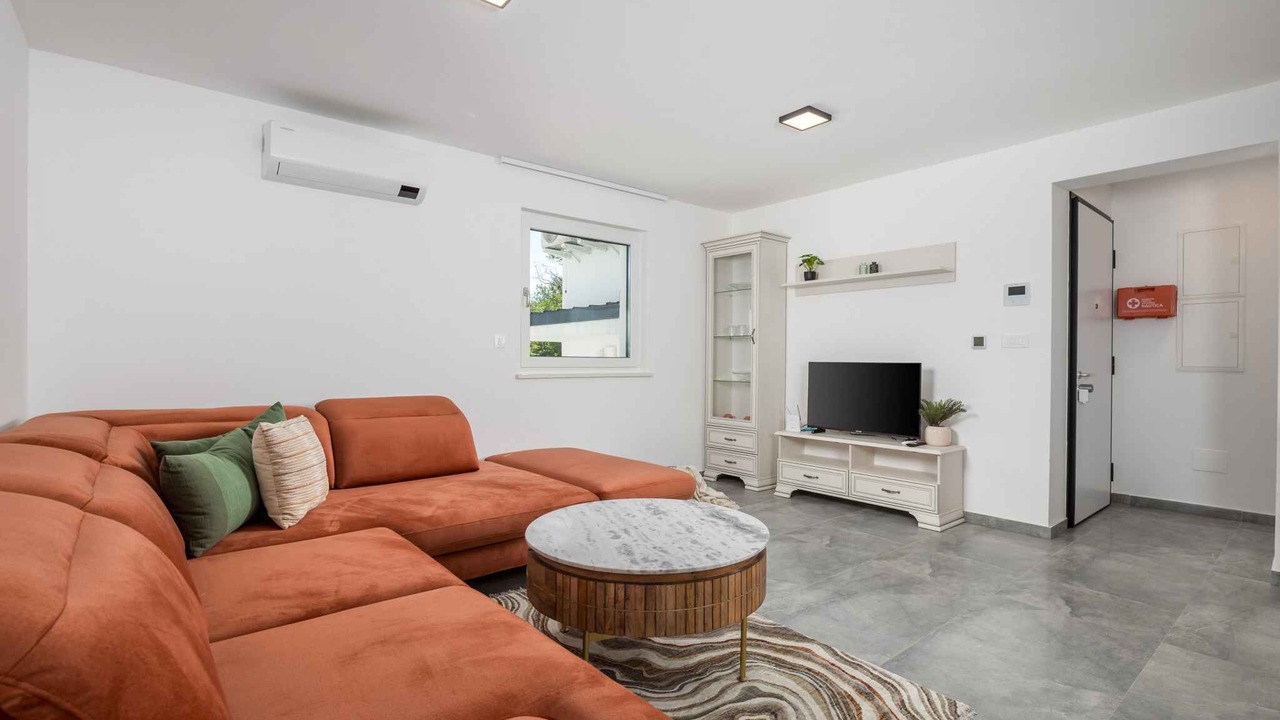 Photo of Livingroom in Vantacici