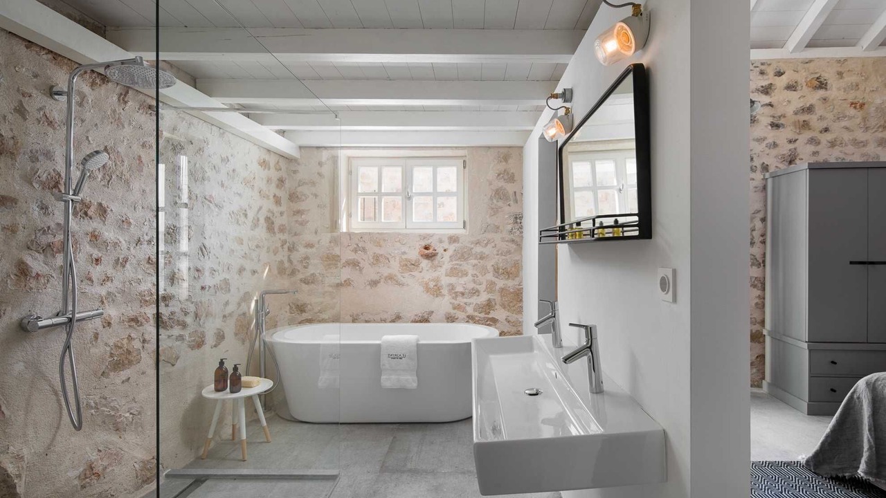 Photo of Bathroom in Zavala