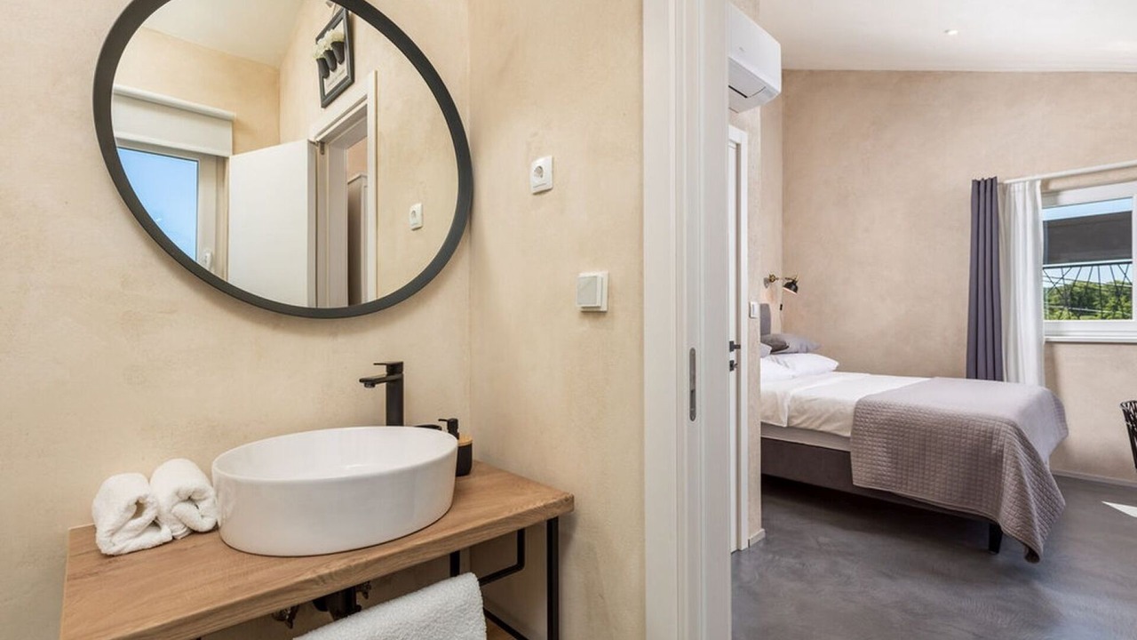 Photo of Bathroom in Sveti Ivan Dobrinjski