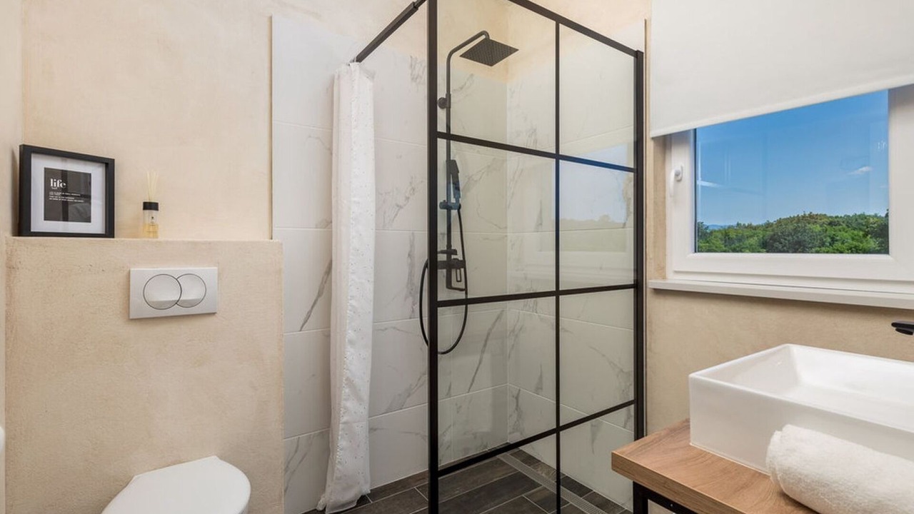 Photo of Bathroom in Sveti Ivan Dobrinjski