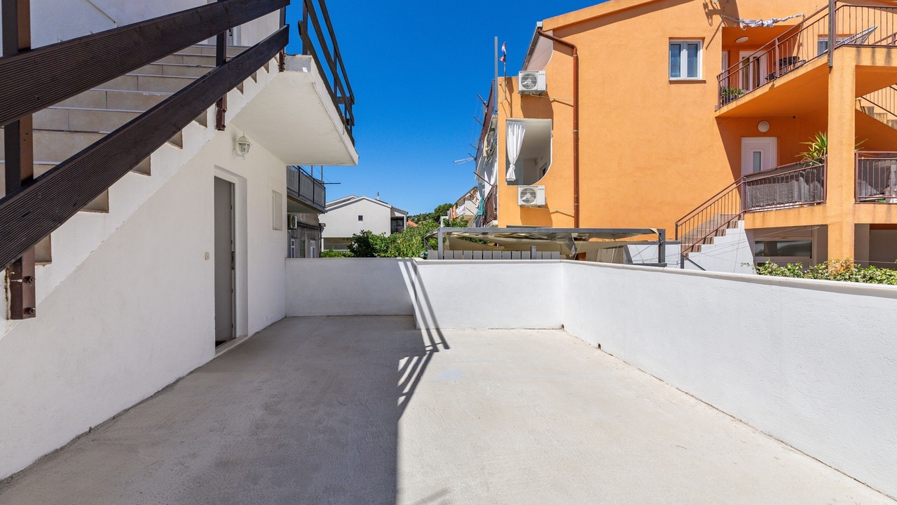 Photo of Outdoor in Blato