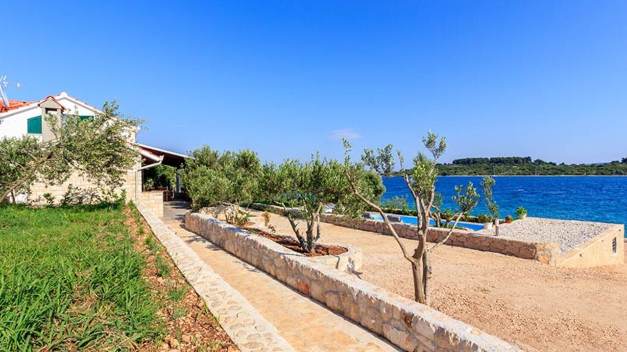 Photo of Outdoor in Okrug