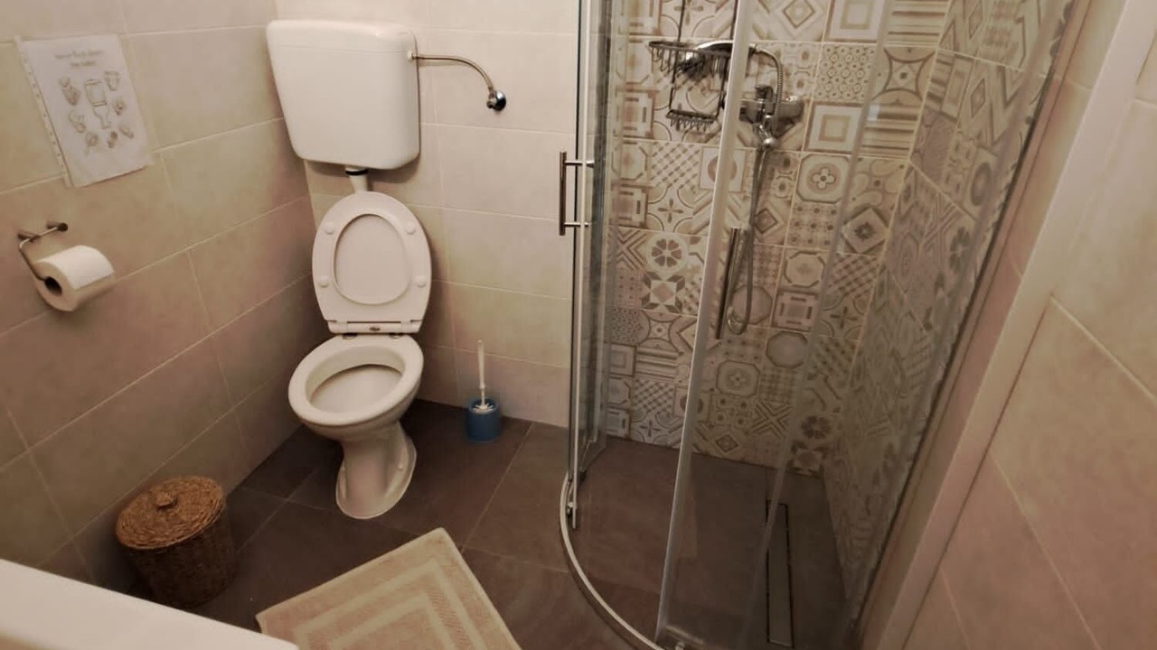 Photo of Bathroom in Drace