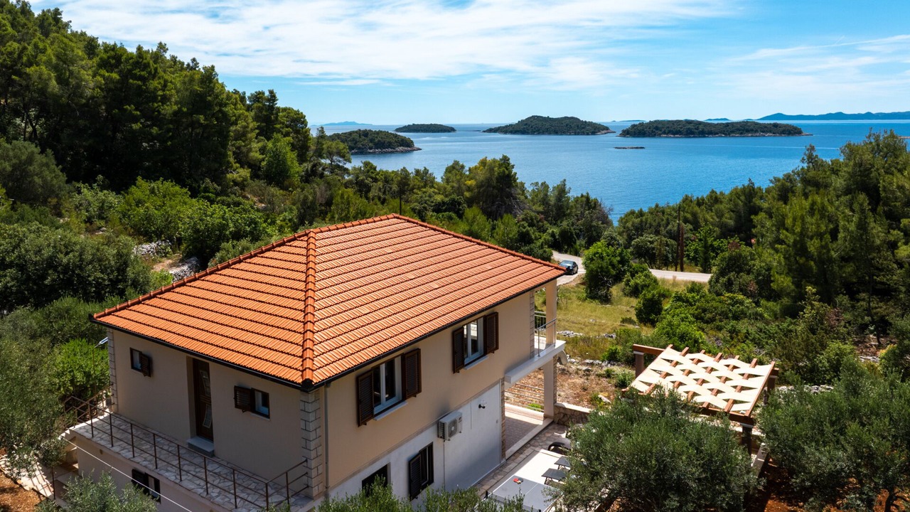 Photo of Outdoor in Blato