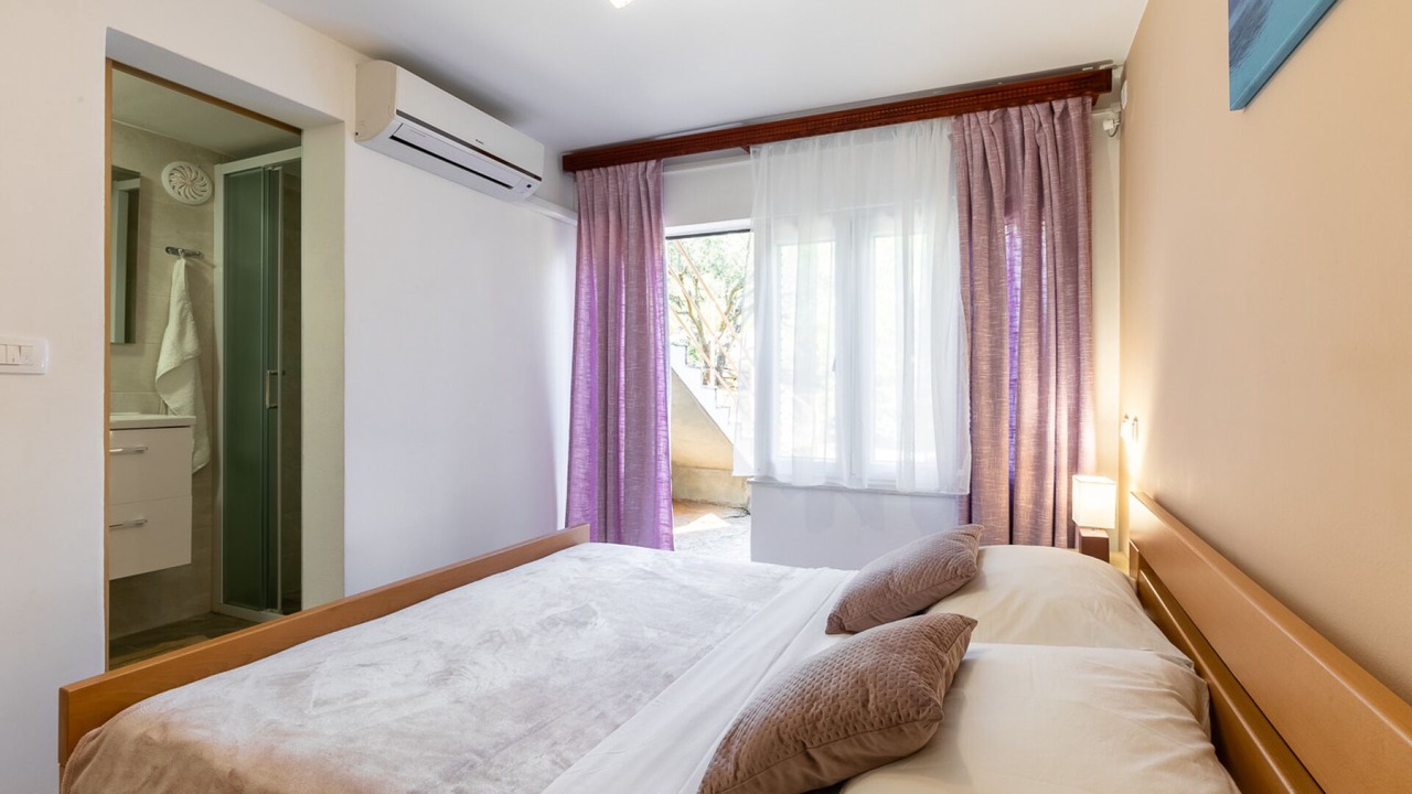 Photo of Bedroom in Blato