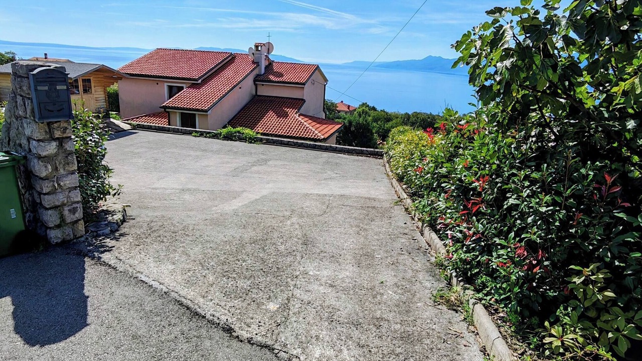Photo of Outdoor in Sarsoni