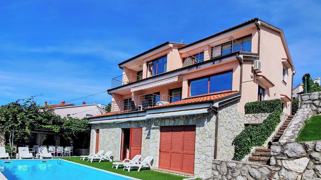 Photo of Outdoor in Sarsoni