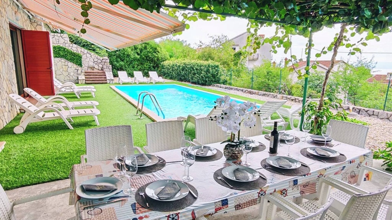 Photo of Outdoor in Sarsoni