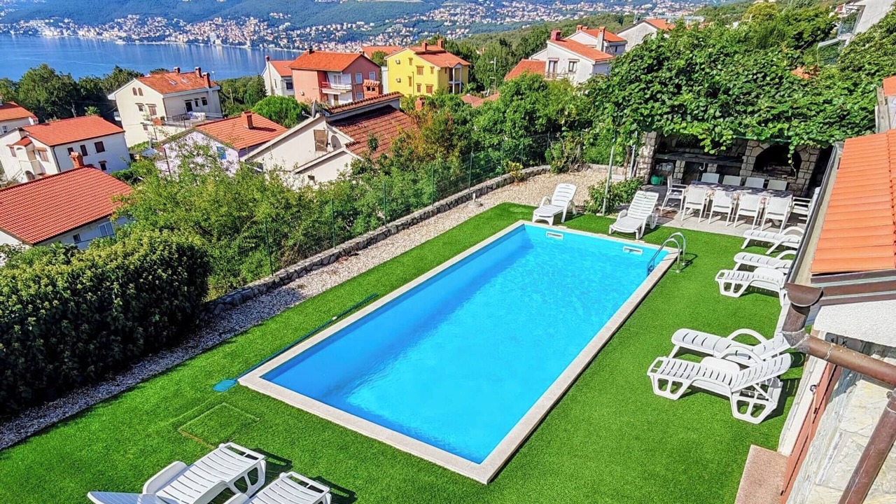 Photo of Outdoor in Sarsoni