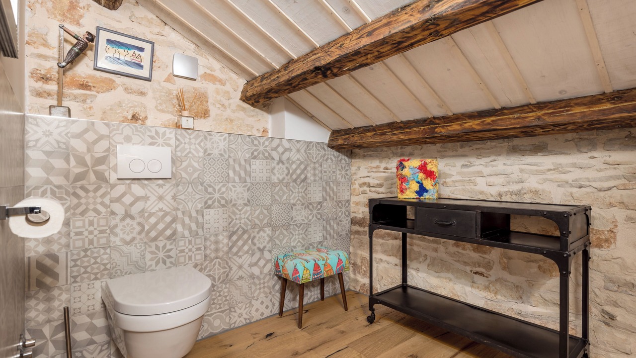 Photo of Bathroom in Foli