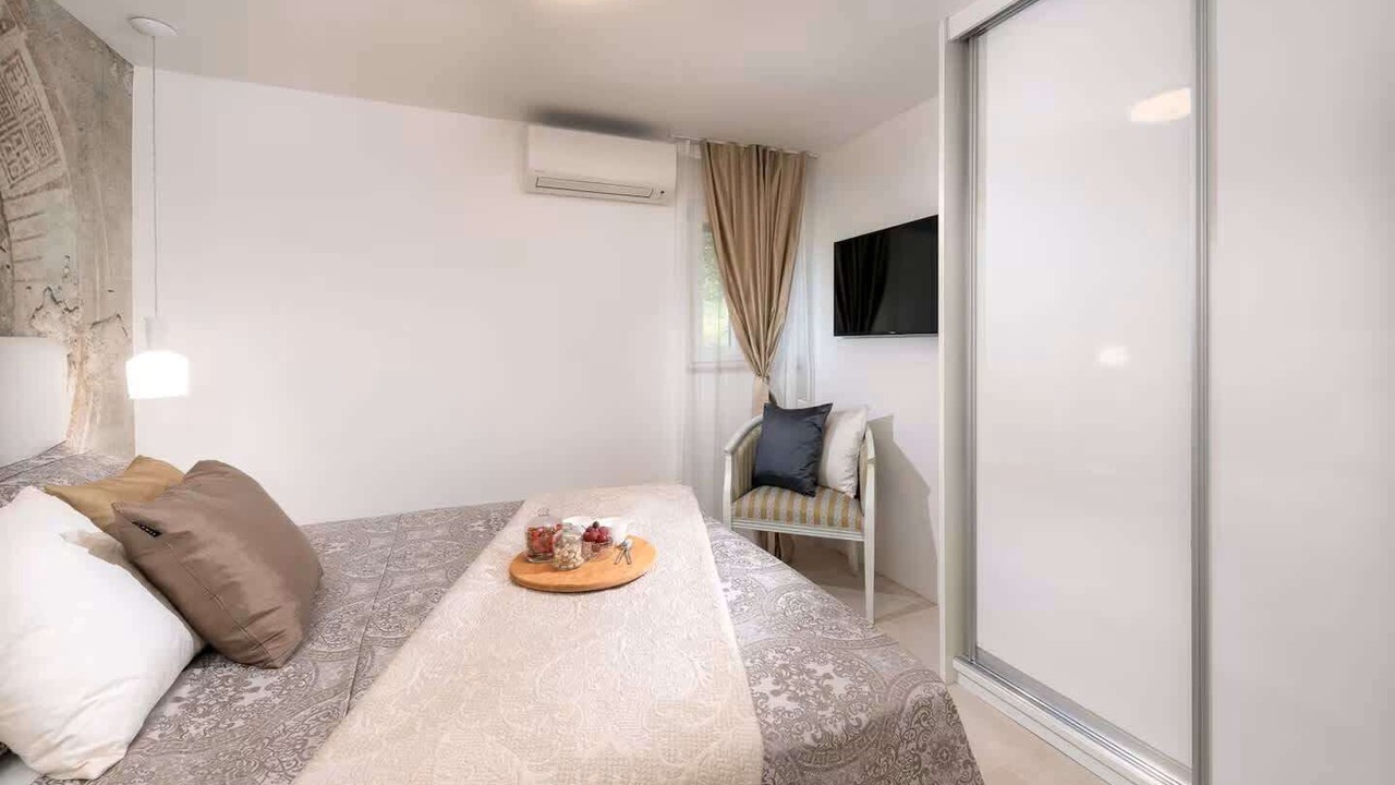 Photo of Bedroom in Bol