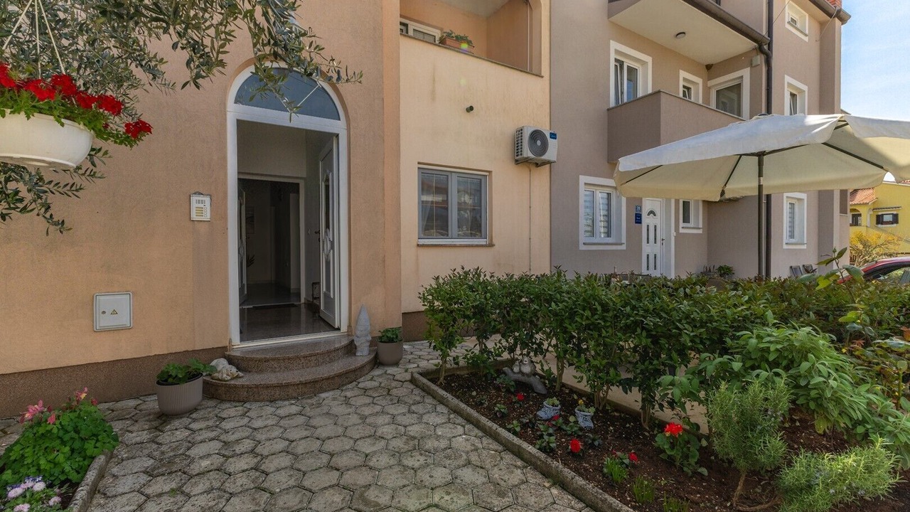 Photo of Outdoor in Cervar