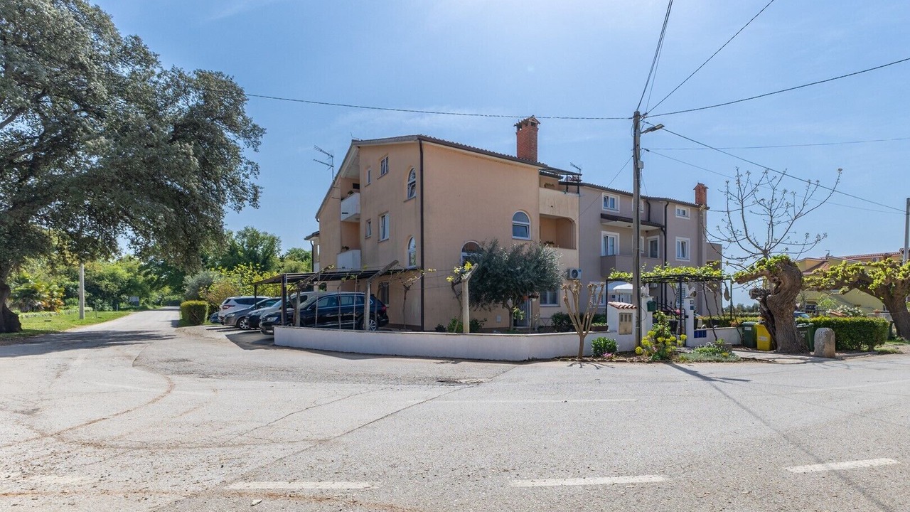 Photo of Outdoor in Cervar