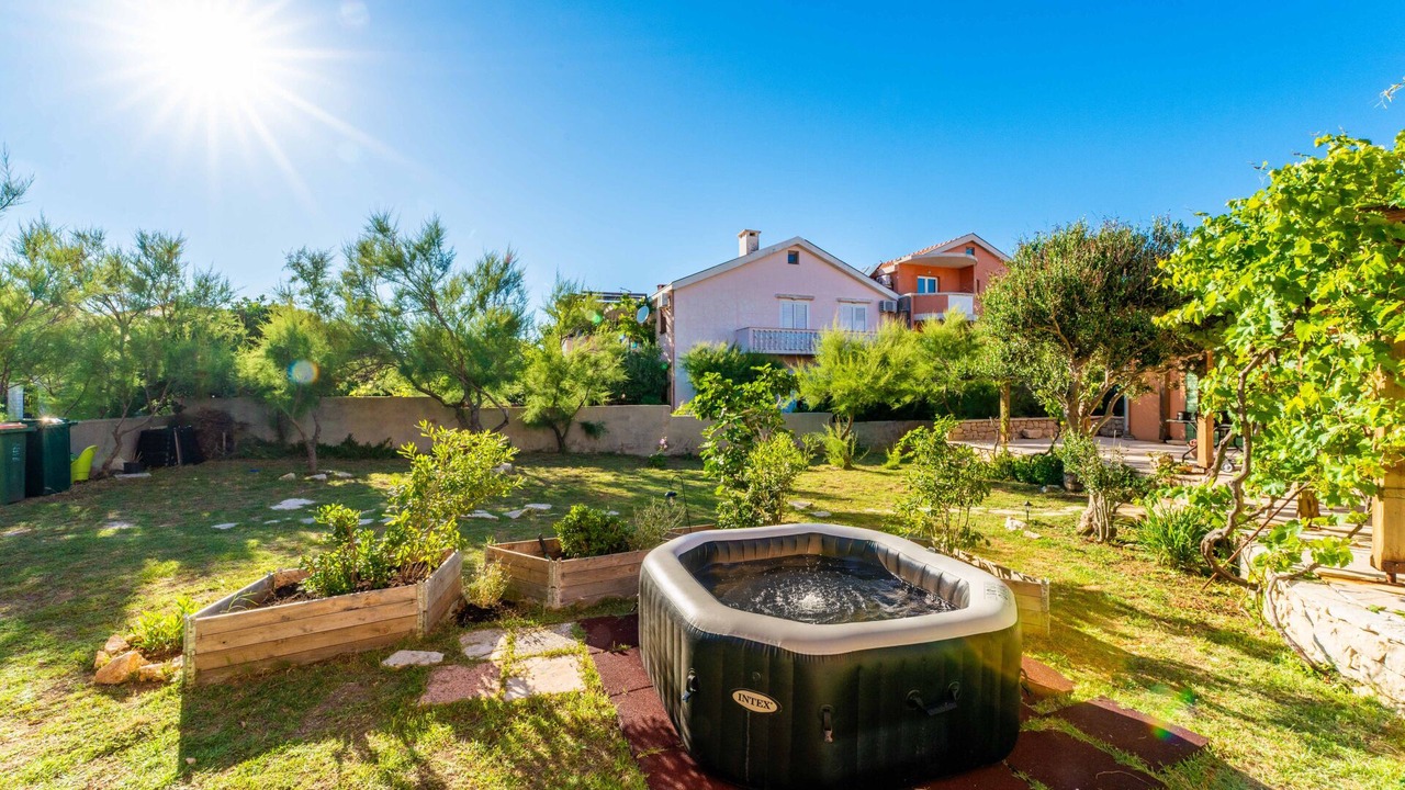 Photo of Outdoor in Razanac
