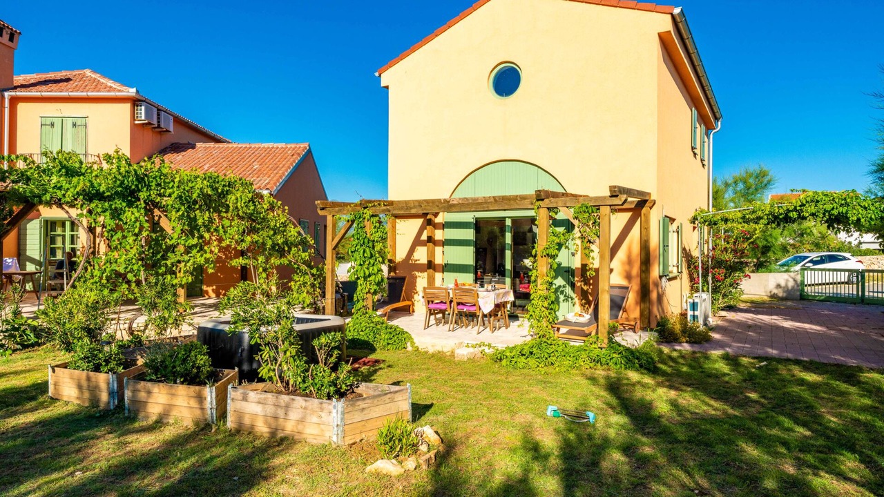 Photo of Outdoor in Razanac