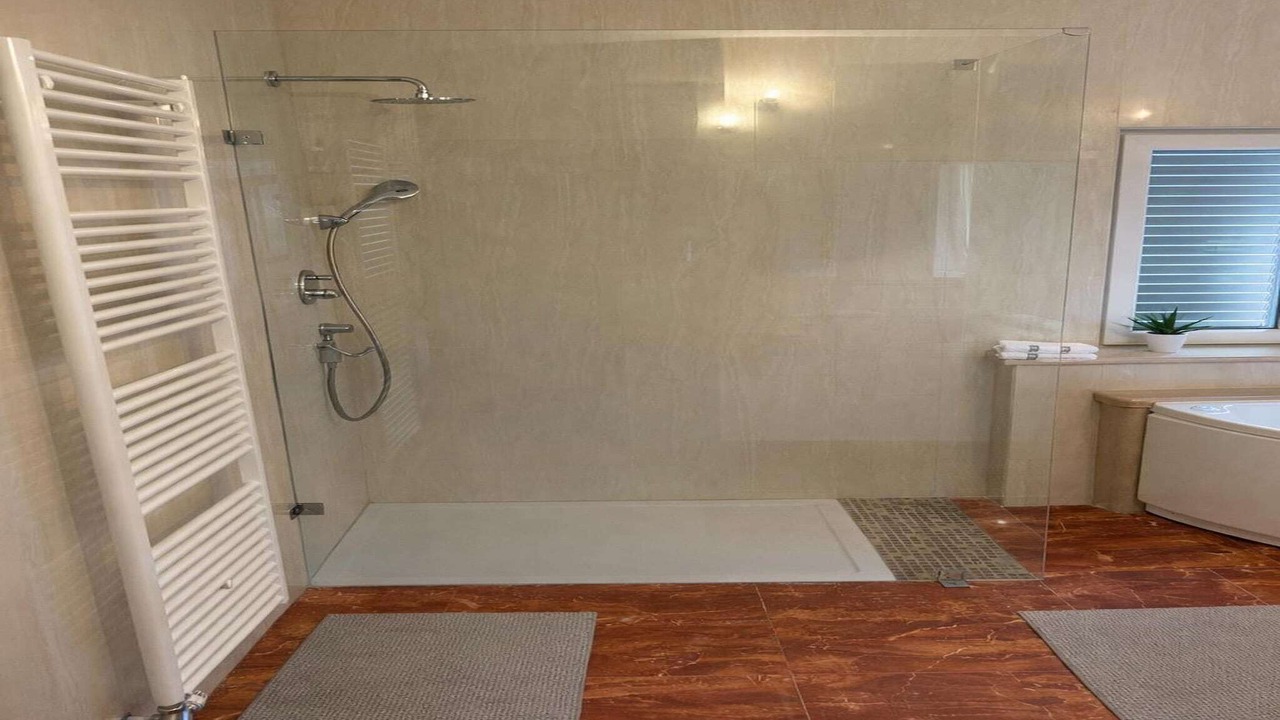 Photo of Bathroom in Sutivan