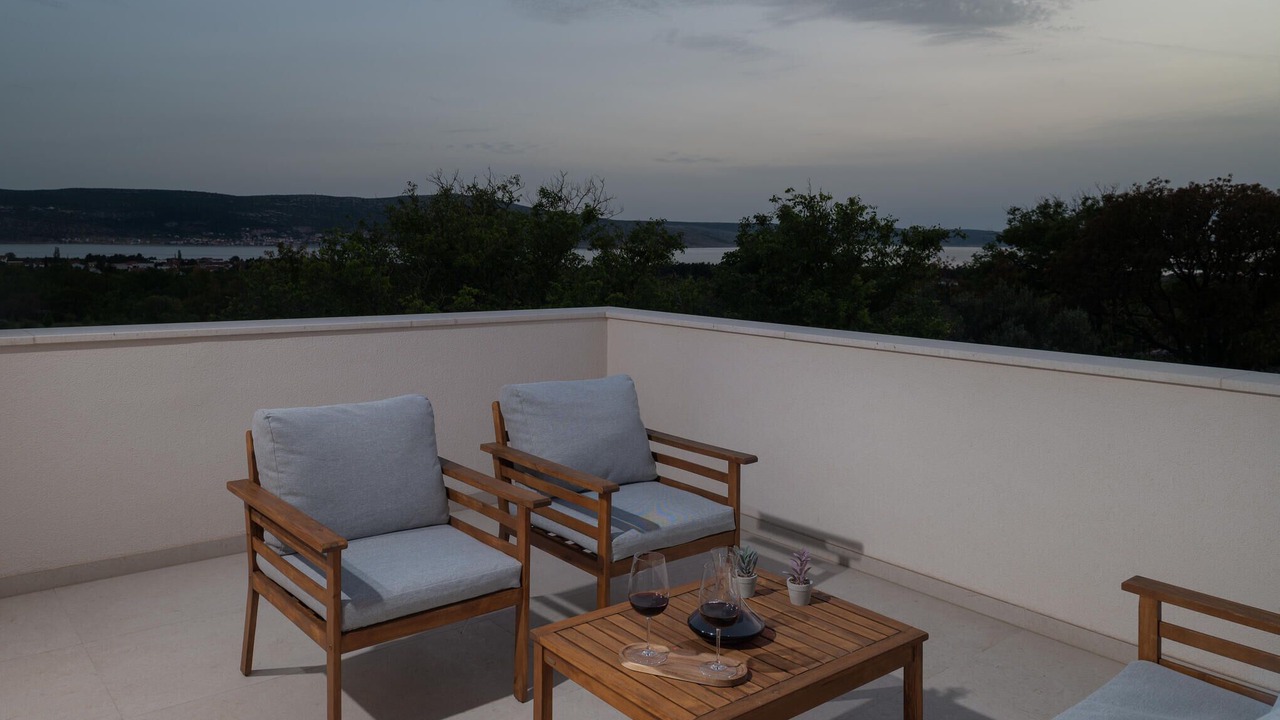 Photo of Outdoor in Seline