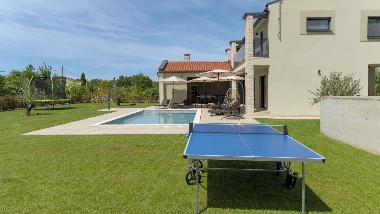 Photo of Outdoor in Presika