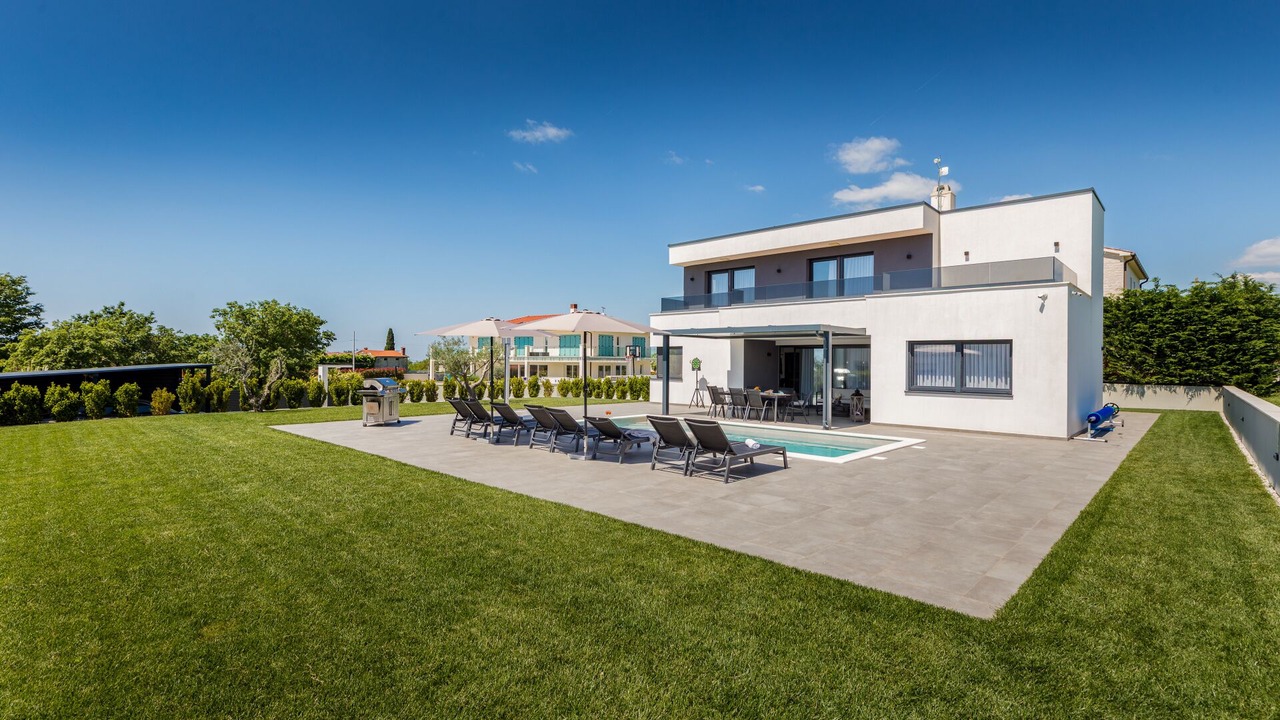 Photo of Outdoor in Jursici