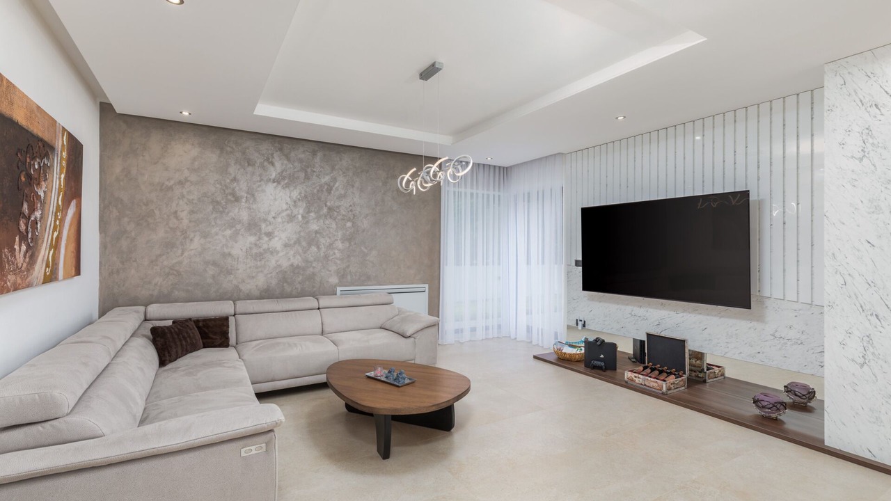 Photo of Livingroom in Jursici