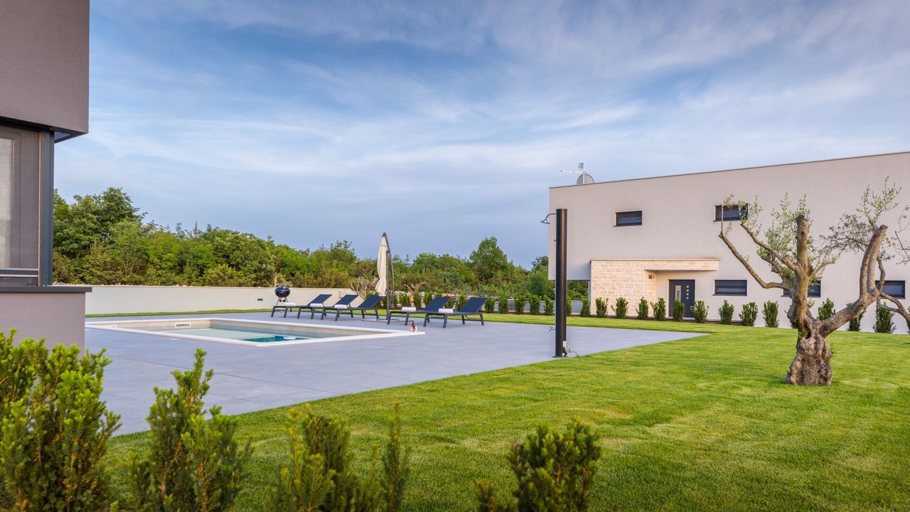 Photo of Outdoor in Jursici