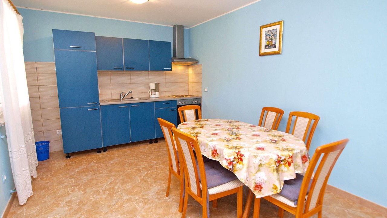 Photo of Bedroom in Flengi