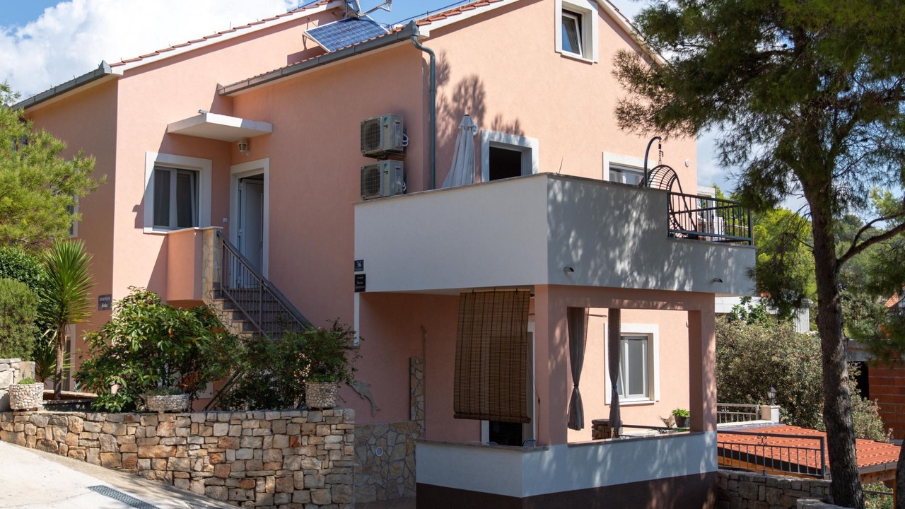 Photo of Others in Milna (Brac)