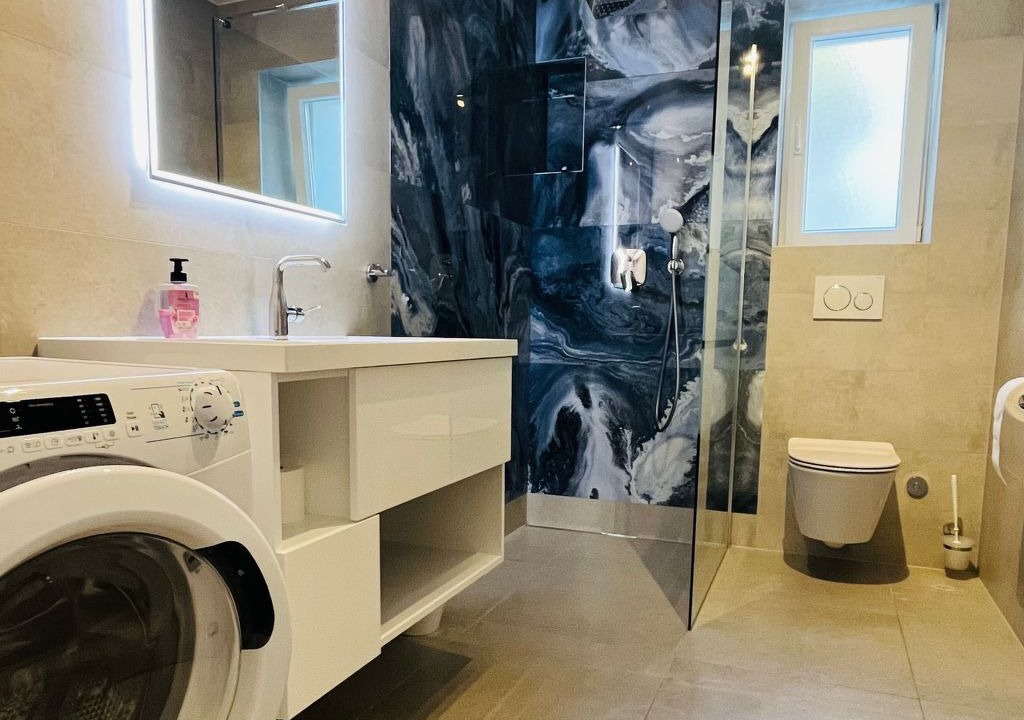 Photo of Bathroom in Moca